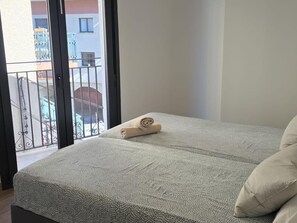 2 bedrooms, free WiFi, bed sheets, wheelchair access