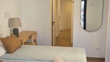 2 slaapkamers, gratis wifi, beddengoed, rolstoeltoegang