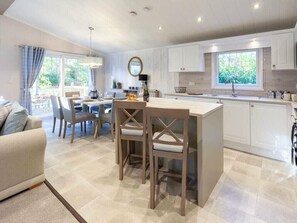 Dining - Azenor Lodge - Kelling Heath Holiday Park - 16221 (Holt)