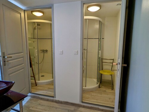 Spacious accommodation in the heart of Saudrupt's nature