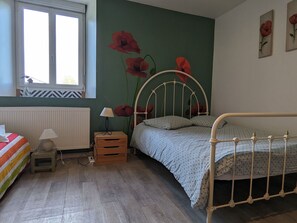 3 bedrooms, free WiFi
