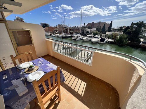 Comfortable studio with AC and Wi-Fi, 800m from Santa Margarita beach
