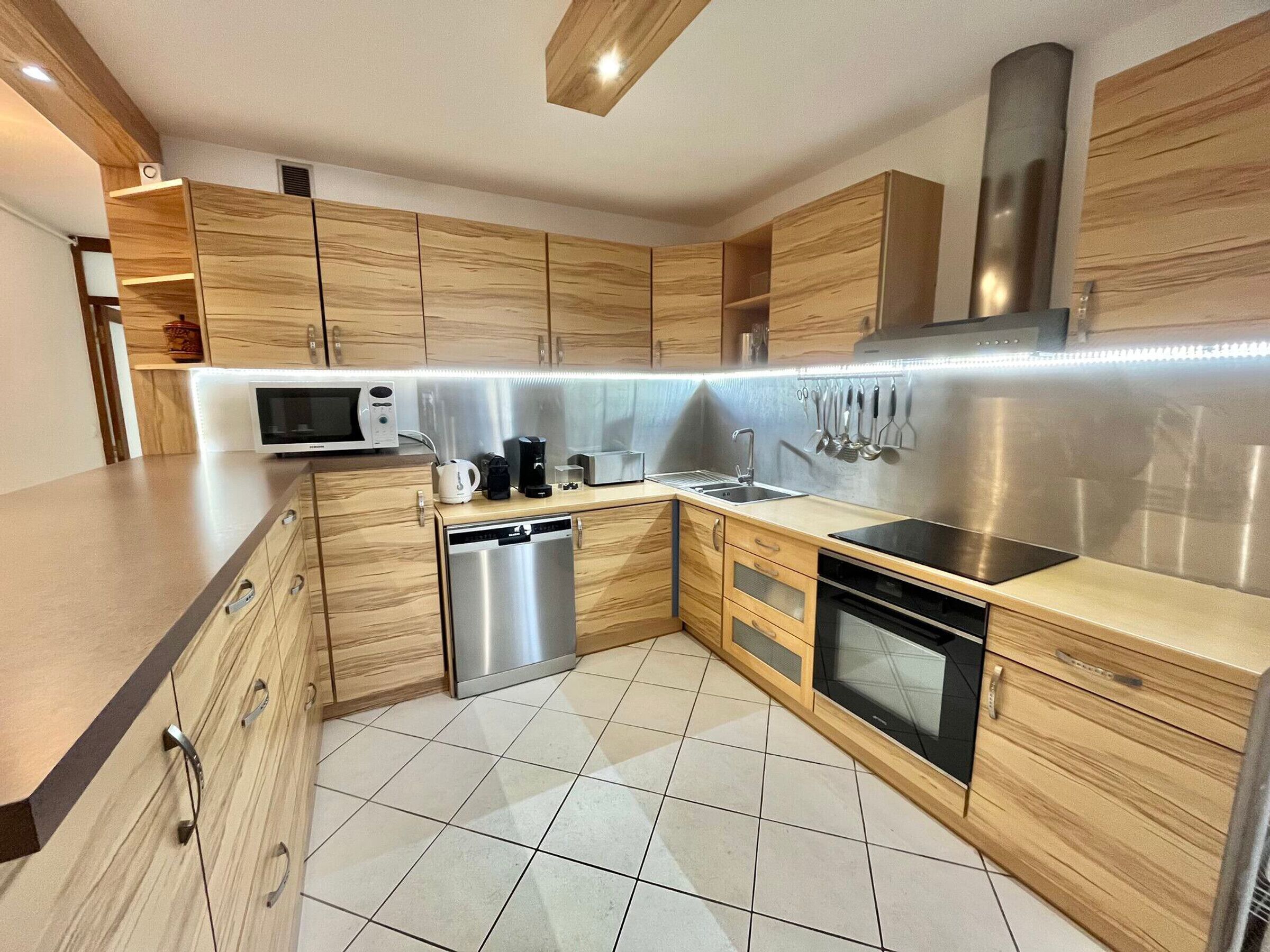 Fridge, microwave, dishwasher