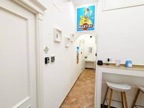 Interior detail - NaCasa Guest House (Naples)