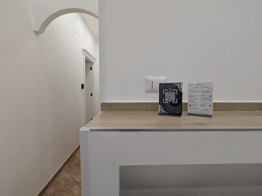 32-inch Smart TV with digital channels, Netflix, Hulu