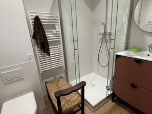 Bathroom - Charming T2 with Balcony and Garage in Le Lioran (Le Lioran)