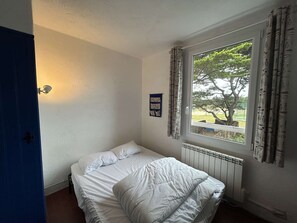 4 Schlafzimmer