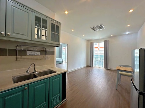 Lumiere Parkview Apartment