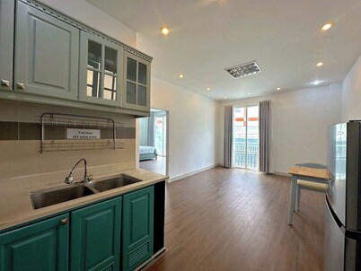 Lumiere Parkview Apartment