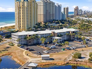 Apartment, 1 Queen-Bett und Schlafsofa (Grand Caribbean West 310) | Aussenbereich