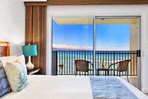 2 bedrooms, iron/ironing board, WiFi, bed sheets - Oceanfront Corner Unit - Amazing Sunsets, Tropical Breezes & 2 Oceanfront Lanai (Lahaina)