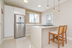 3 bedrooms - Apartamento no Centro com 3 su tes a 400m da Praia (Balneário Camboriú)