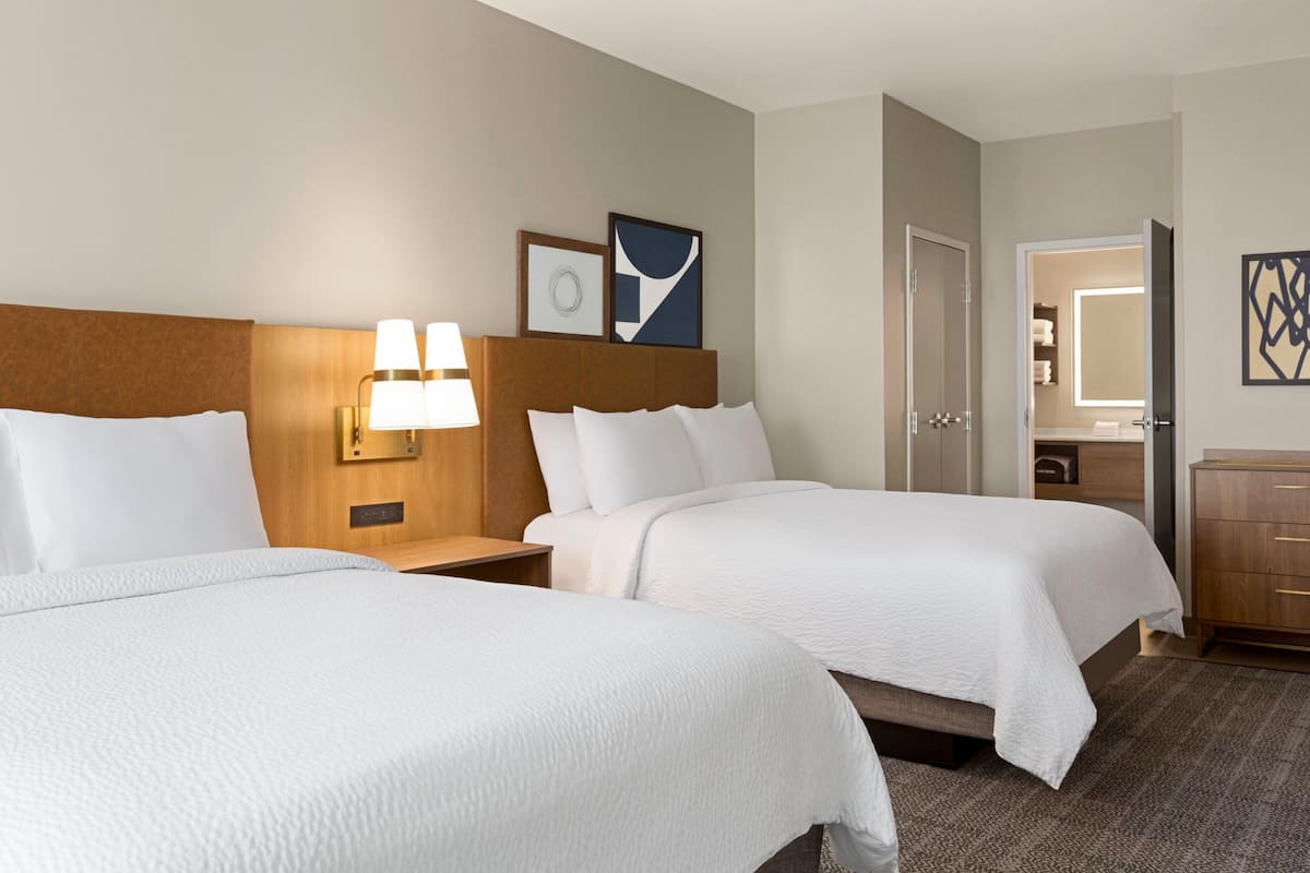In-room safe, desk, laptop workspace, blackout curtains