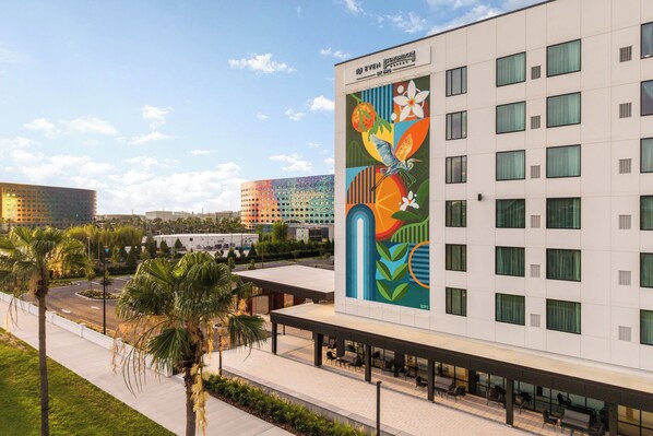 Exterior - Even Hotel Orlando Universal Blvd By Ihg (Orlando)