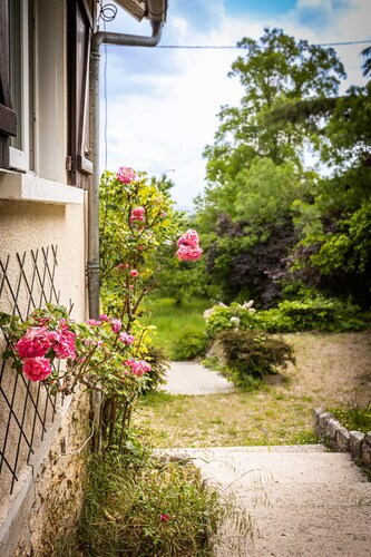 La Maison de Jouy (calme et à la campagne à 30 minutes de Paris)