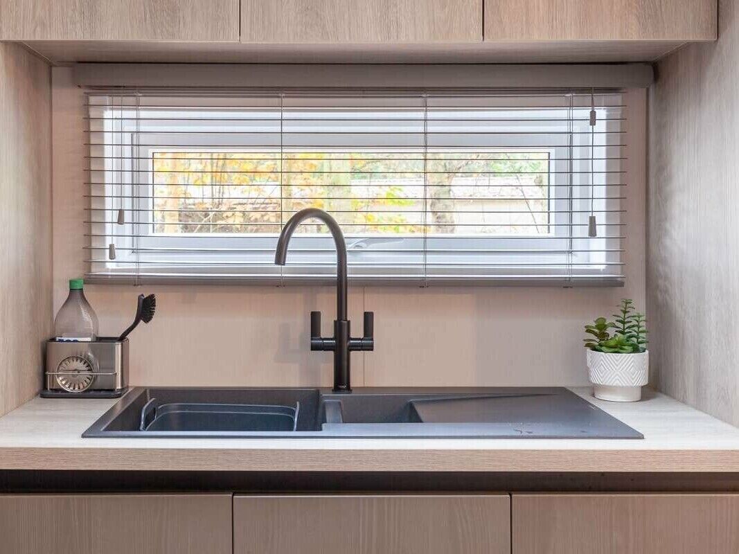 เครื่องครัว/จาน/ช้อนส้อม