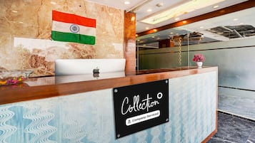 House | Meja sambut tetamu