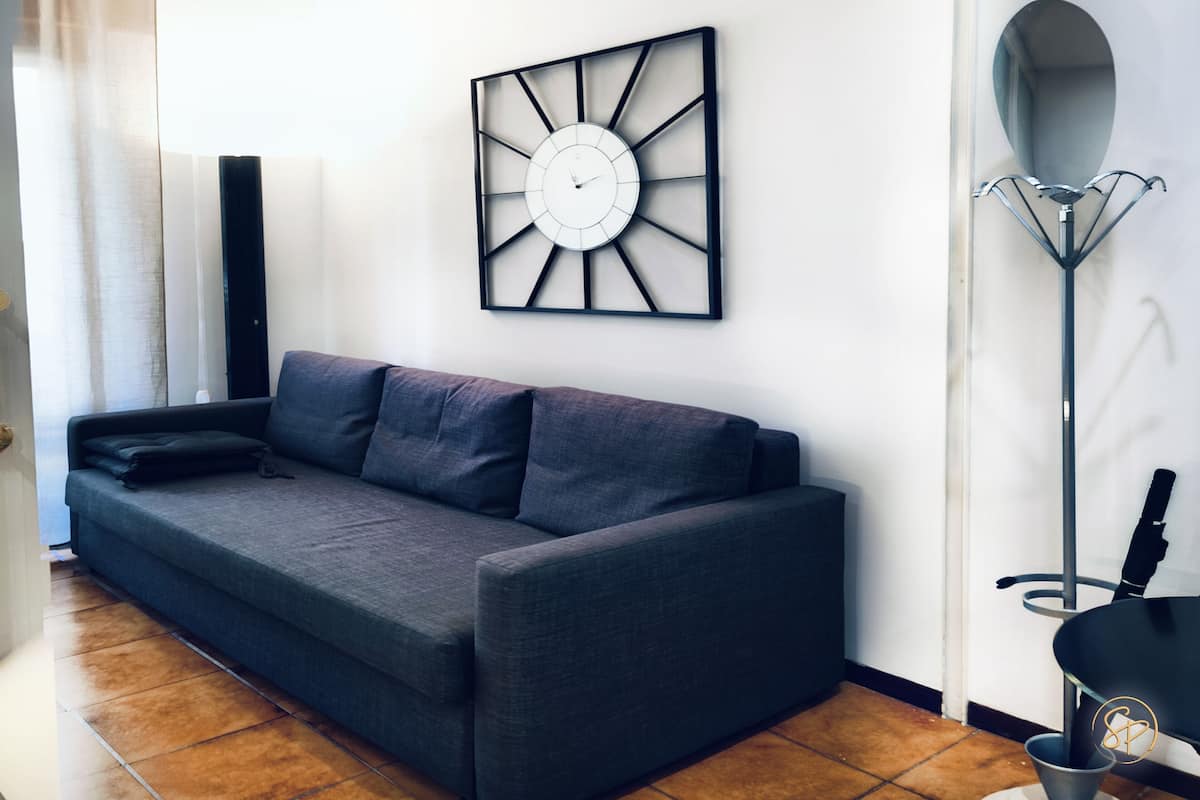 Deluxe Double Room | Living area