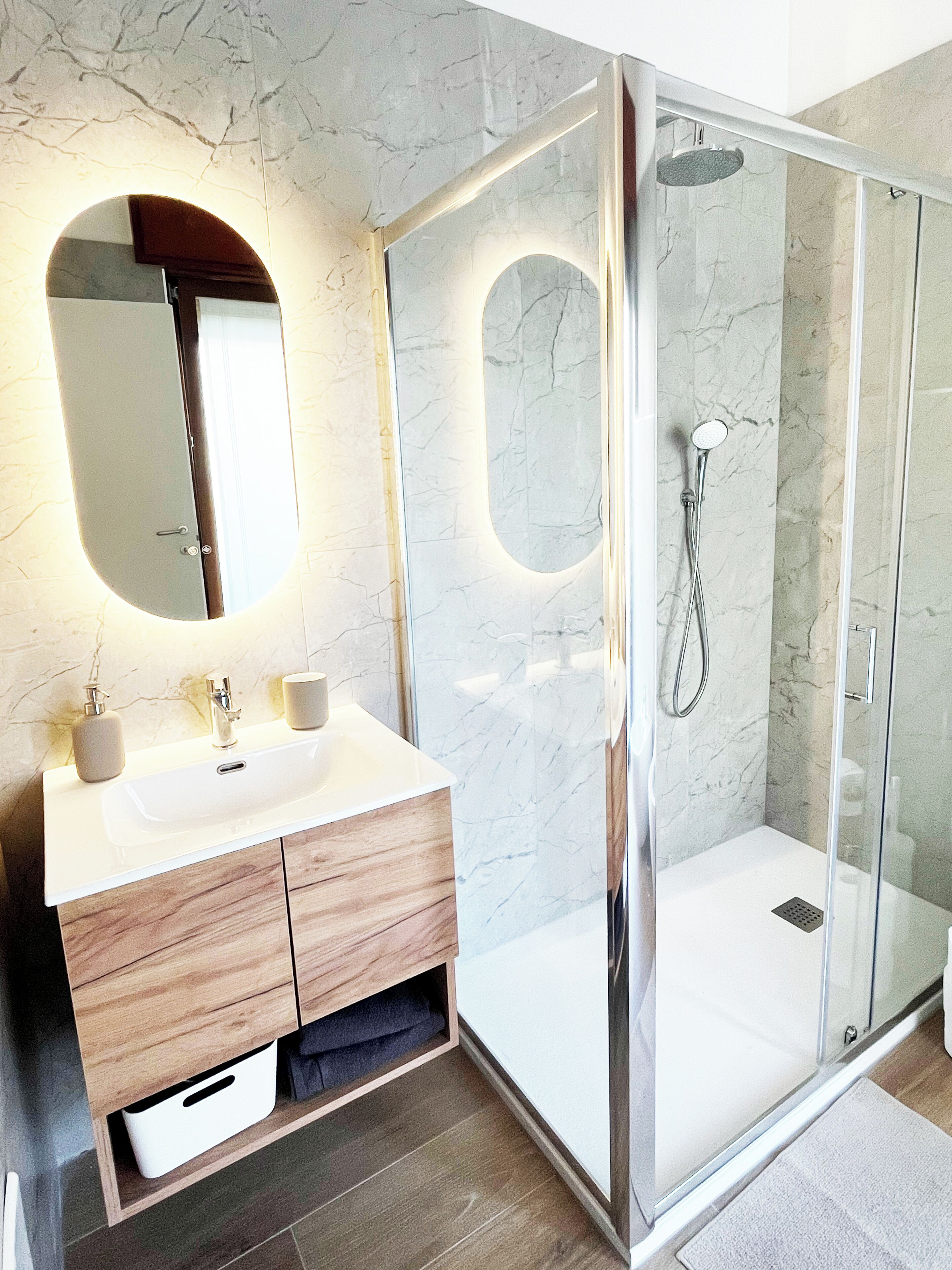 Deluxe Double Room | Bathroom