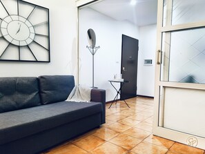 Habitació doble Deluxe | Espai de treball apte per a portàtils i cortines opaques 