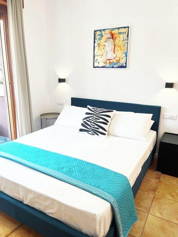 Salerno Place - Design House - Salerno