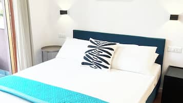 Deluxe Double Room | Egyptian cotton sheets, premium bedding, laptop workspace