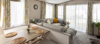 The Beach Hut, Burghead Holiday Park