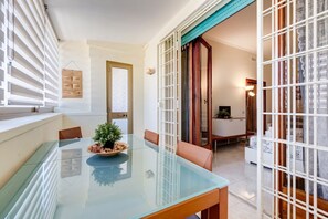 Dining - Karolina's Home, 2-BDR @Vatican (Roma)