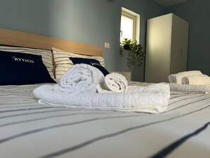 1 bedroom, iron/ironing board, WiFi, bed sheets - The Attic (Bari)
