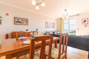 House - Sunrising Apartment by Atlantic Holiday (Santa Cruz)