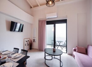 Basic Duplex, Balcony, City View | Dining - Dawn Apartments (Lefkada)
