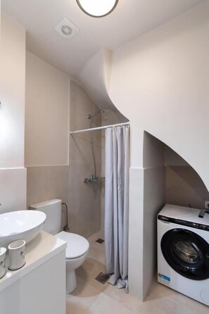 Bathroom - Dawn Apartments (Lefkada)