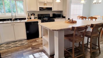 Réfrigérateur, plaque de cuisson