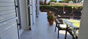 Outdoor dining - Casa Bon Retorn (L'Escala)