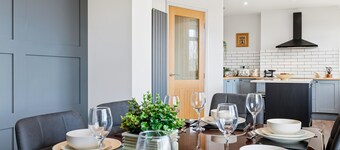 Spacious 4B home, great for families/contractors