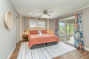 3 bedrooms, iron/ironing board, WiFi, bed sheets