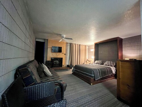 Lovely 1-bedroom studio in Lava Hot Springs perfect for your getaway