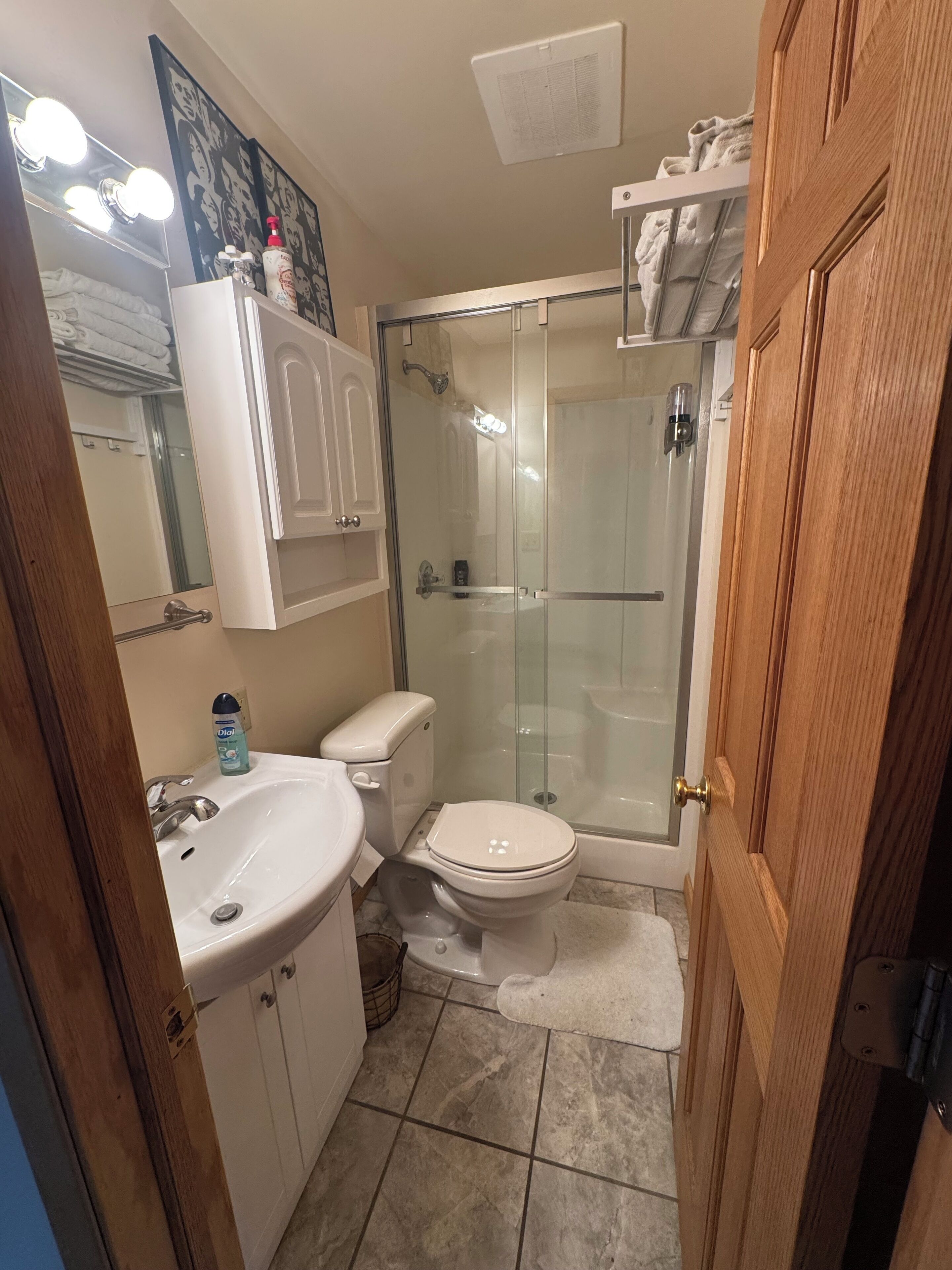 淋浴設備、風筒、提供毛巾、番梘