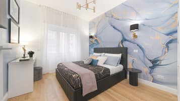 Bureau, chambres insonorisées, fer et planche à repasser, lit parapluie