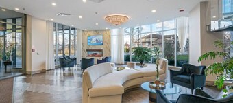 Skyline Vista | Penthouse | Views | Gym | Theatre