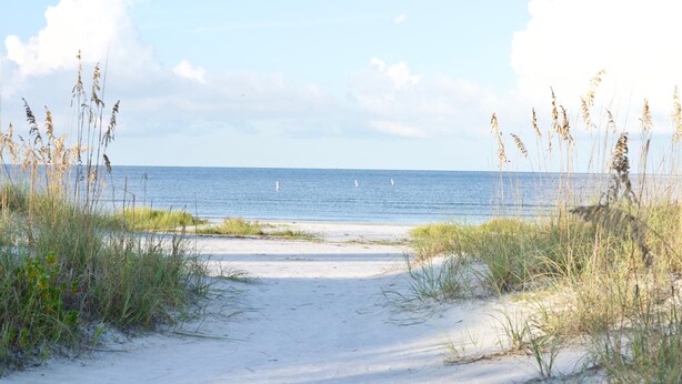 Condo, Multiple Beds (Carlos Pointe #624) | Beach | On the beach - Carlos Pointe #624 (Fort Myers Beach)