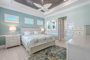 House, Multiple Beds (Sweet Carolina) | 4 bedrooms - Sweet Carolina (Fort Myers Beach)