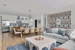 TV, offices - Designer 3BR Nash Home w/ Private Rooftop Fire Pit (Nashville)