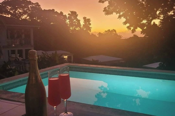 Mimosas at sunrise. Worth getting out of bed early to experience this!