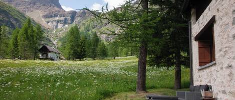 Enceinte de lâhĂ©bergement