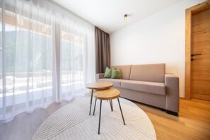 TV - Apartment "Johanna Appart" with Wi-Fi (Sankt Sigmund im Sellrain)