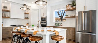 3837, Private Pool, Private Hot Tub, Fire Pit, and More!