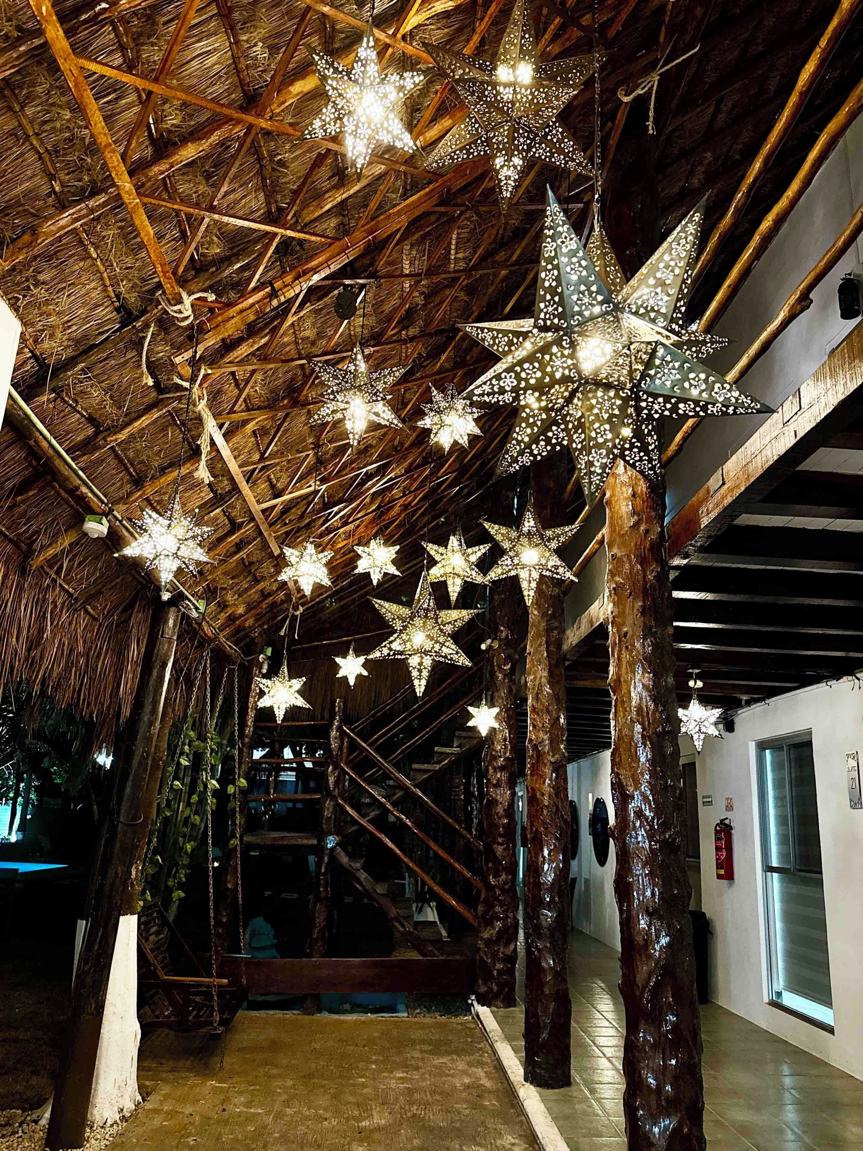 المنشأة من الداخل