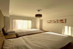 3 habitaciones, tabla de planchar con plancha y wifi gratis