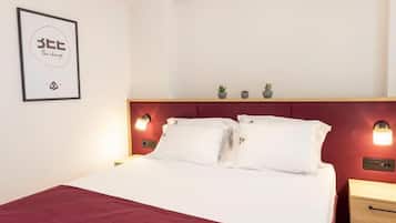 Deluxe-lejlighed - balkon - havudsigt | Pengeskab på værelset, mørklægningsgardiner, lydisolering